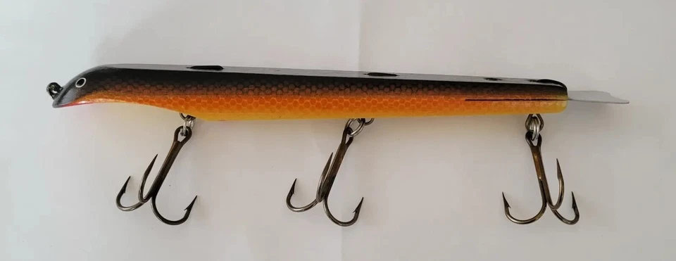 Suick 9″ Non-Weighted Thriller Yellow Belly Orange Scales Grey Top - Image 2 of 4