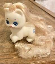 Vintage 1989 Little Pretty Kitty FROSTY FUR Figure Blonde Hair Mattel