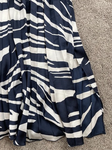 Banana Republic Dress Womens XL Pleated Shift Swing Navy Flowy Feminine Cocktail - Picture 5 of 10