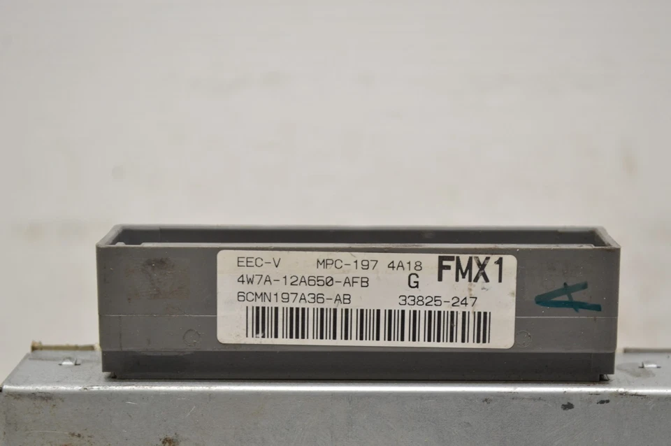 2004 Ford Crown Victoria 4W7A-12A650-AFB Engine Control Module Unit Ecm J67 040 - Image 3 of 4