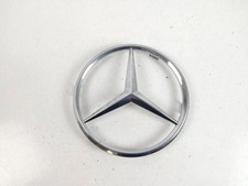 Mercedes-Benz R W251 2006 Herstelleremblem A2518880086 RZV69350 Mercedes-Benz R W251 2006 Herstelleremblem A2518880086 RZV69350