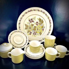 Vintage Mikasa Provencal Avocado Green #C2400 14pc Coffee Tea Set w/Platter READ
