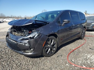 Used A/C Compressor fits: 2020 Chrysler Pacifica w/rear AC Grade A