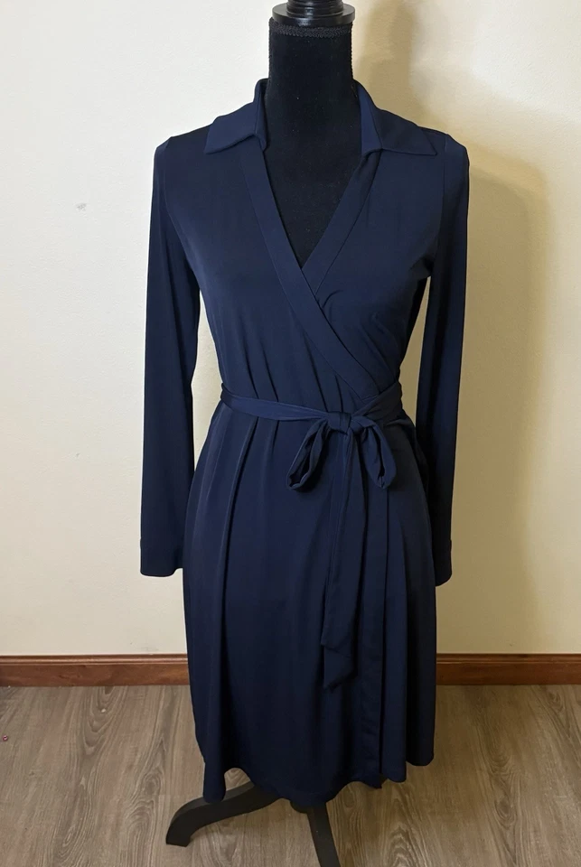 Calvin Klein Navy Blue Wrap Dress Size S / 6 (size tag miss.) Capsule Classic - Image 2 of 4