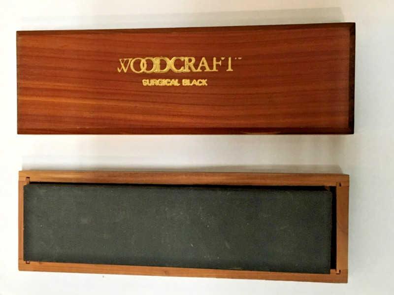 Woodcraft 7 3/4" x 1 7/8" x 3/4" Surgical Black Oilstone, Sharpening Stone