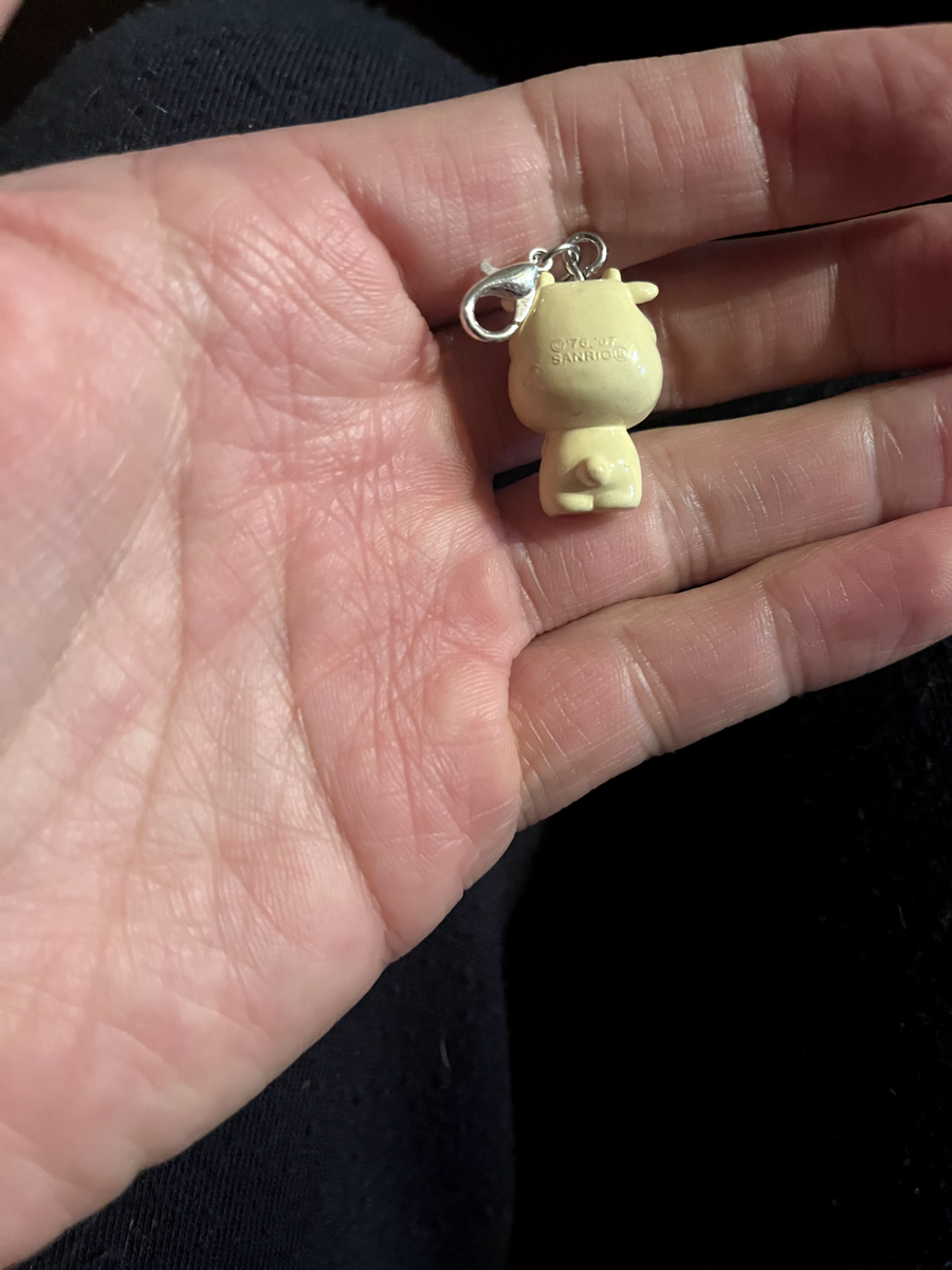 Sanrio Hello Kitty x Juicy C Grape Juice Cow Mini Figure Charm | eBay