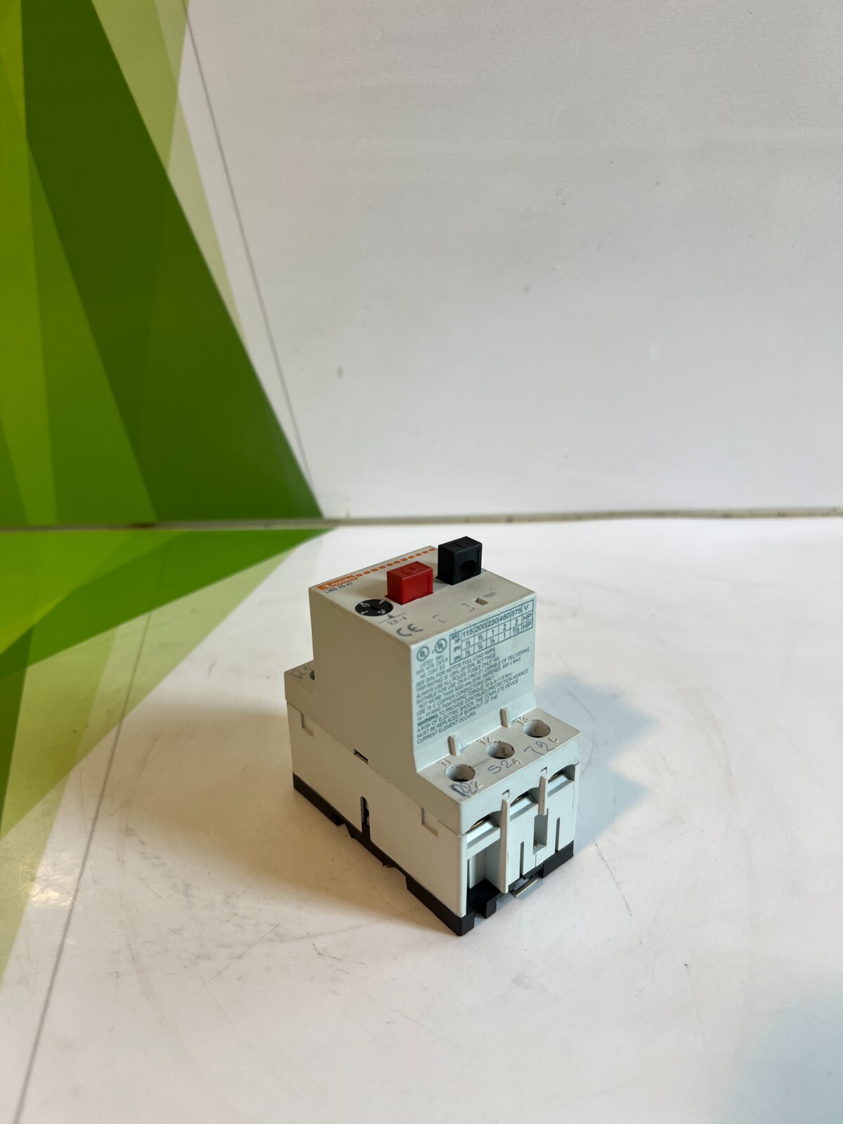 Foto 1 di 3