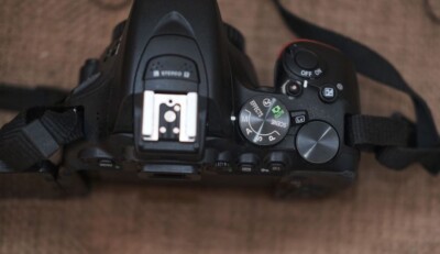 Nikon D5500 with Sigma 17-50 mm lens and Nikon DX 35 mm lens