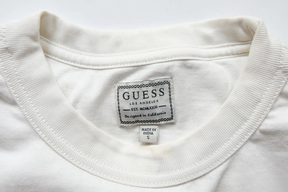 GUESS PRODUCTS ORIGINALS VTG 90s Y2K MENs DISTRESSED WHITE TAN T SHIRT MENs SZ S - Image 4 of 4