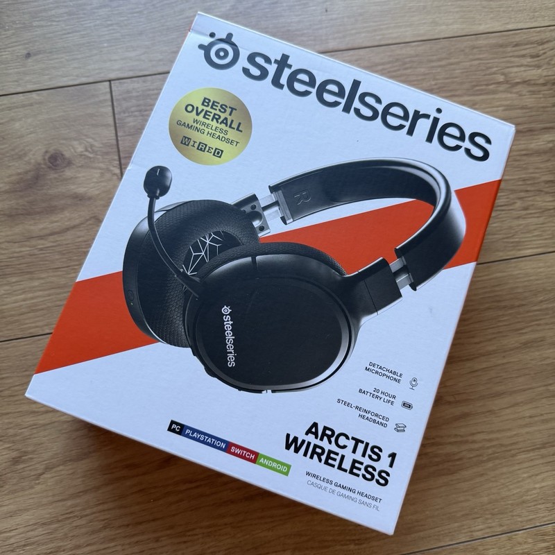 SteelSeries Arctis 1 Wireless Gaming Headset - Black - PC/PlayStation/Switch