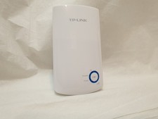 TP-Link Expand Your Wi-Fi Network Universal N300 Range Extender TL-WA854RE