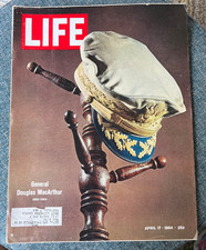 LIFE Magazine April 17 1964 General Douglas MacArthur Vintage Collectible