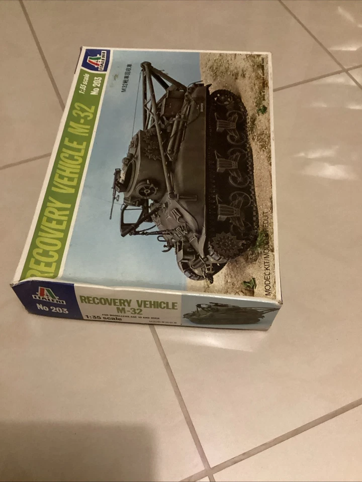 ITALERI No 203-RECOVERY VEHICLE M-32 -scala 1:35 - Immagine 2 di 4
