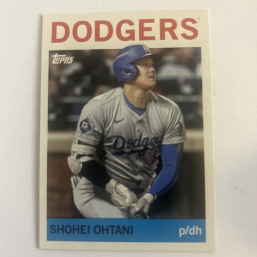2025 Topps Archives Shohei Ohtani #17 Los Angeles Dodgers Image Variation SP
