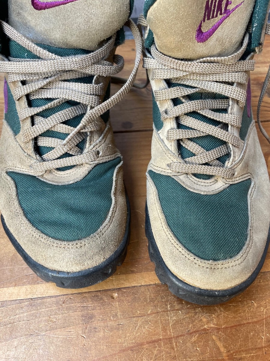 Vintage 1990's Nike ACG Caldera Suede Hiking Boots Women's 8.5