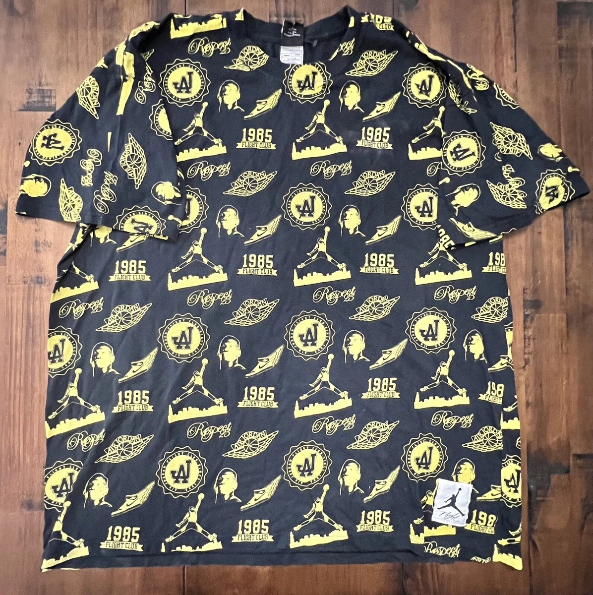 Vintage Air Jordan Flight Club All Over Print T Shirt XL Shoes Jumpman