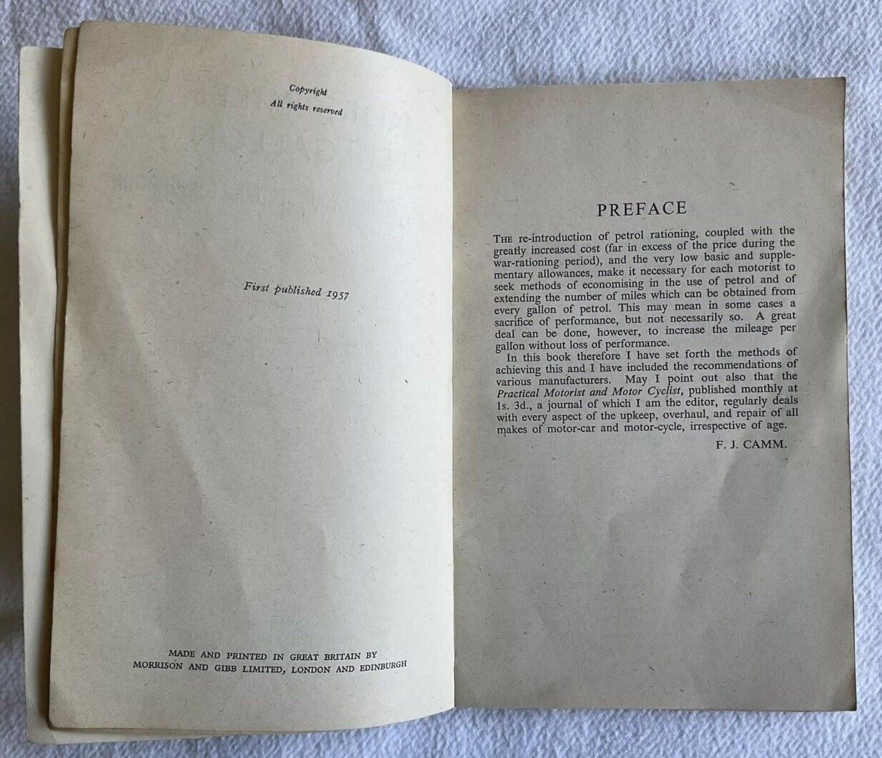 Foto 6 di 24