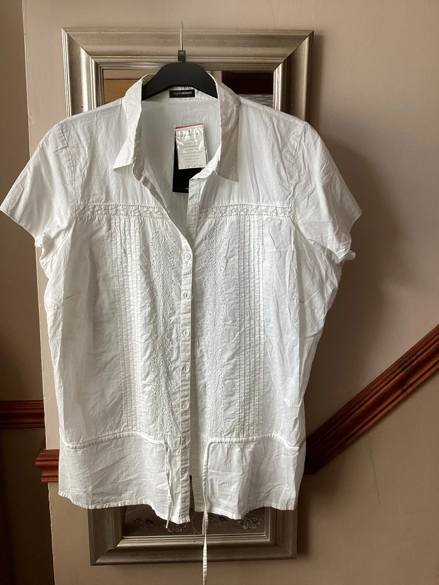 New. Ladies white short sleeved blouse size 24 from Roger Rogers Matalan