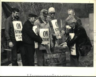 #ad Press Photo Striking workers warm up around fire barrel on Troy NY picket line $24.99