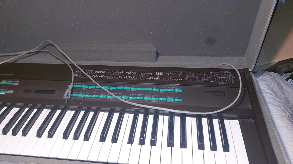 Yamaha DX7 Mark 1 Synthesizer - Bild 4 von 4