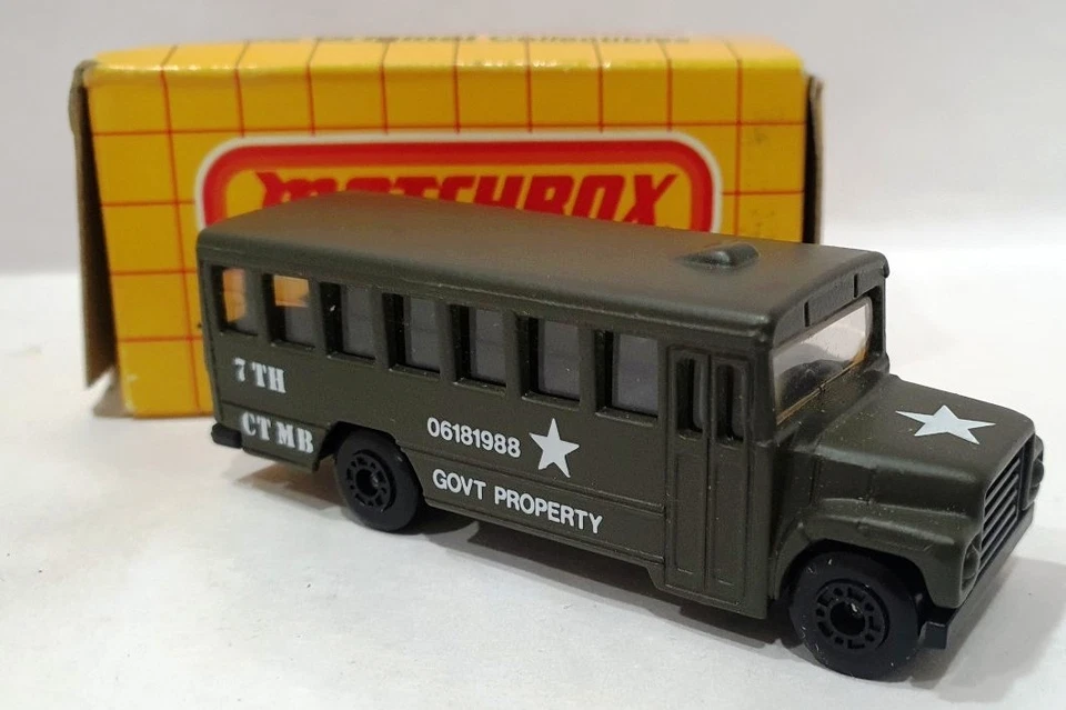 Matchbox Superfast SF47 School Bus Military Govt Army Property CT MB47 With Box - Image 2 of 4