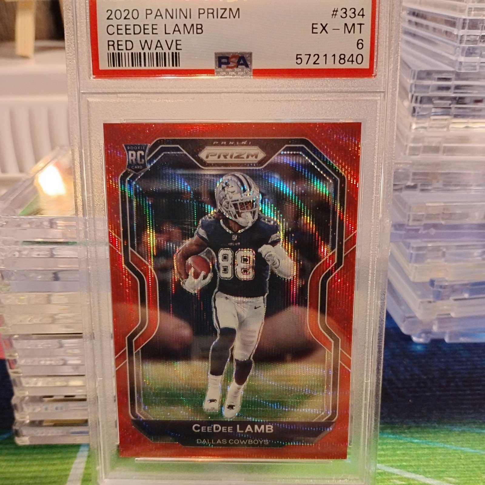 2020 Panini Prizm - Rookie CeeDee Lamb #334 Red Wave Prizm /149 (RC)