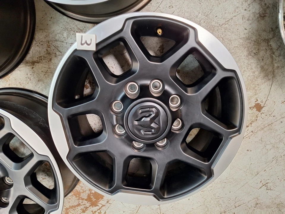 RAM 2500/3500 18" Conjunto de 4 Jantes de Fábrica OEM Peça FRETE GRÁTIS # 68629288AA - Imagem 4 de 4