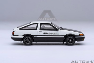 AUTOart 1/64 Toyota Sprinter Trueno (AE86) 