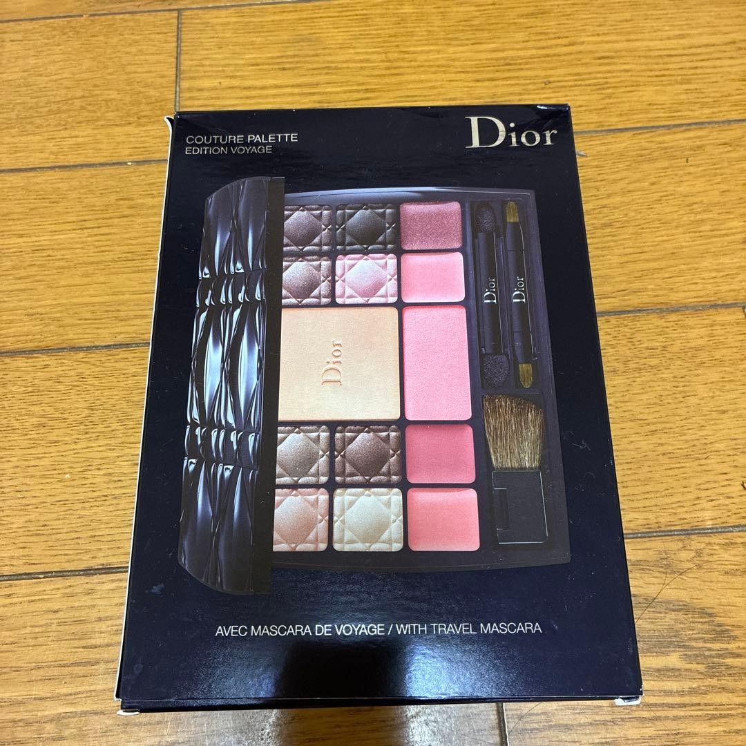 Christian Dior COUTURE PALETTE TRAVEL EDITION Eyeshadow Lips Blush