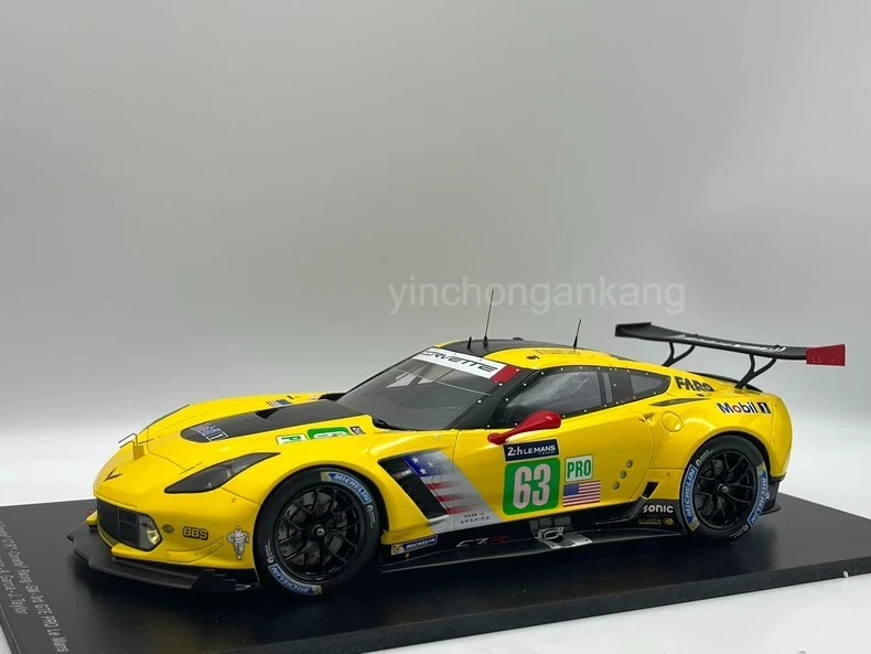 Spark 1: 18 Chevrolet Corvette C7R LeMans # 63 Le Mans racing model  - Image 3 of 4