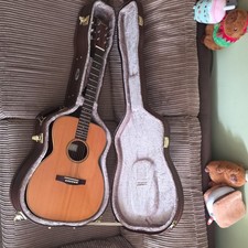 Davies Guitar Co. M-Type-01 Parlour Acoustic 6-String 3/4 Natural Hard Case