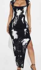 Fashion Nova ,Lee Abstract Sweater Dress, Large, ankle Length, New with tags