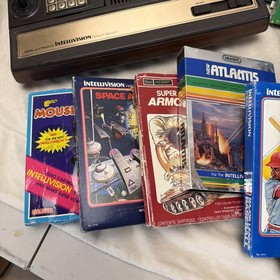 1979 Mattel Electronics Intellivision master video game console Model 2609