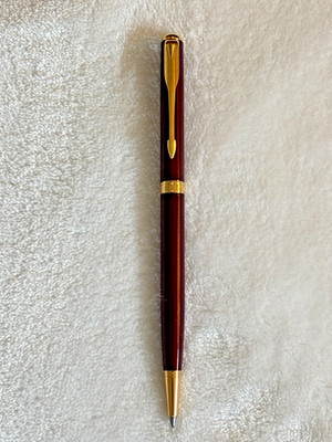 Vintage Parker Sonnet Burgundy Lacquer Ballpoint Pen Gold Trim France '97 marked