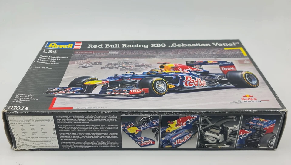 Revell Red Bull Racing RB8 Sebastian Vettel Modellbausatz 1:24 NEU & OVP - Bild 2 von 4