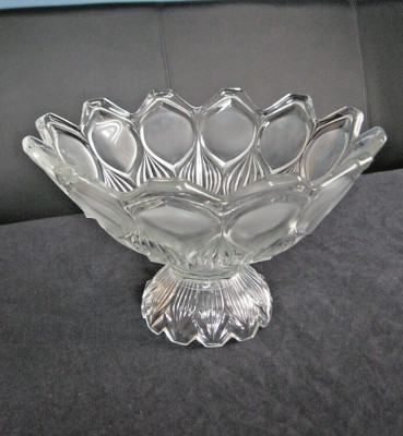 tolle alte Schale aus Glas Blume D = 26,5 cm Obst Gebäck Plätzchen Decko ...