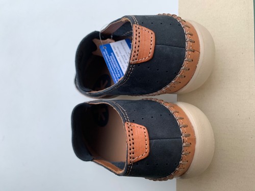 BNIB Clarks Veho Apron Nubuck Moccasin Navy Red 7.5 8 8.5 9 GUARANTEED ORIGINAL - Picture 19 of 24