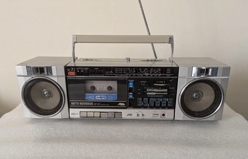 Vintage JVC PC-70 Stereo AM/FM/SW1/SW2 Radio Cassette Boombox as is