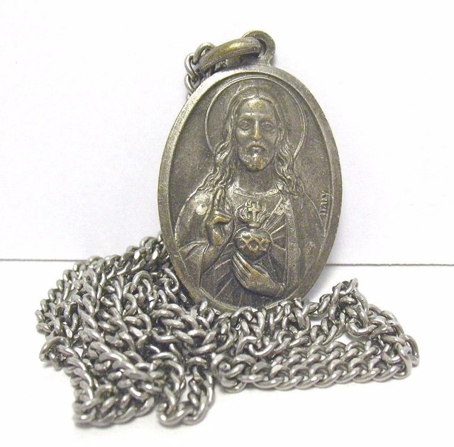 STERLING SILVER RELIGIOUS MEDAL 2 SIDED ON CHAIN NECKLACE 19.5 GRAMS 24