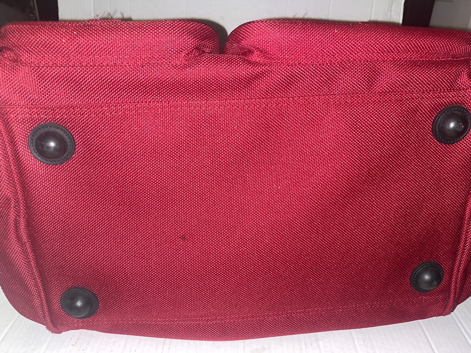 RICARDO Beverly Hills Duffle CarryOn Weekend Bag RED approx 20" X 12