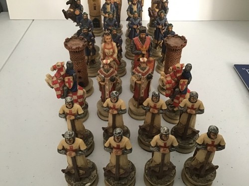 Crociate Medievali Arabo Vs Scacchi Cristiani Set 32 pezzi - Foto 3 di 12