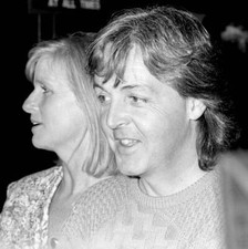 Paul McCartney Linda McCartney at Press To Play Press Conferenc - 1986 Photo 1