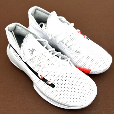 Under Armour UA SC 3Zero III Shoes Steph Curry Low Top Sneakers Mens: 7 Wmns: 9