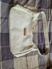 Elegante Handtasche / Schultertasche - Cremew...