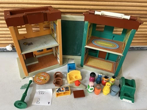 Vintage Fisher Price Little People Sesame St Street 938 Oscar Count set Bird B