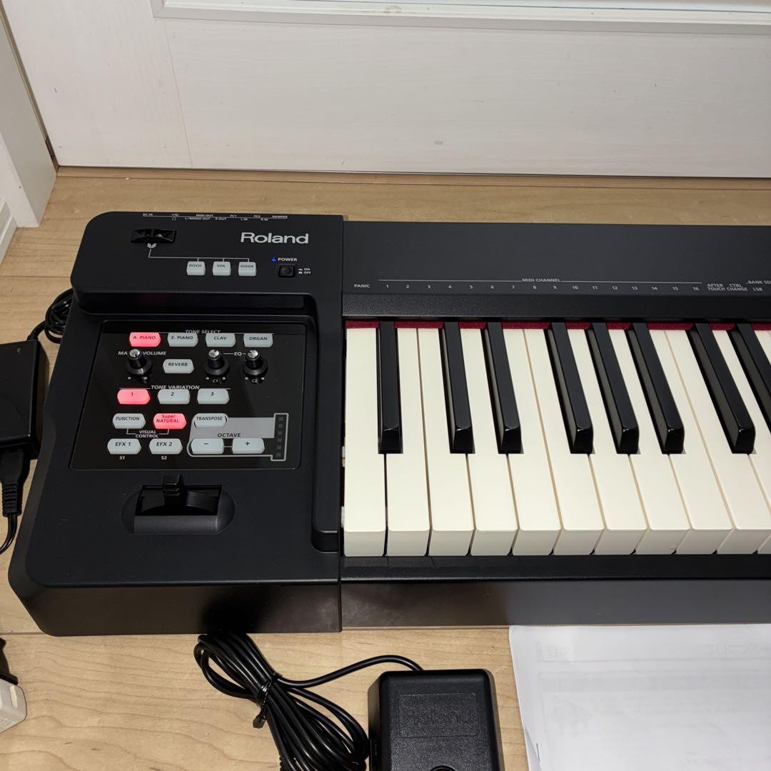 Roland RD-64 デジタルピアノ　RD64 Roland - RD-64 | Digital Piano