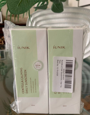 iUNIK - Centella Calming Daily Sunscreen - 60ml (2ea) Set With Hair Tie