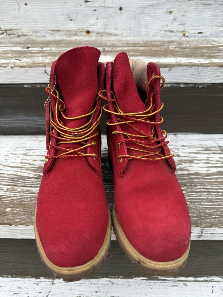 LIMITED RELEASE Christmas Timberland 6" Naughty or Nice SZ 9 A1183 Red Gold - Image 3 of 4