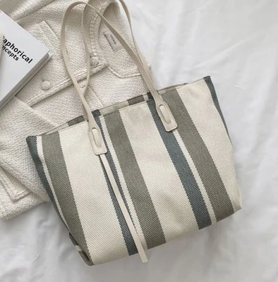 Sac à bandoulière à rayures - Photo 1/3