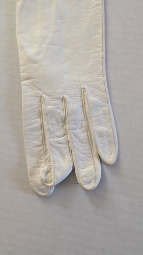 Vintage Gloves soft leather Christian Dior Bonwit Teller Off White Museum Lot#3 - Picture 4 of 10